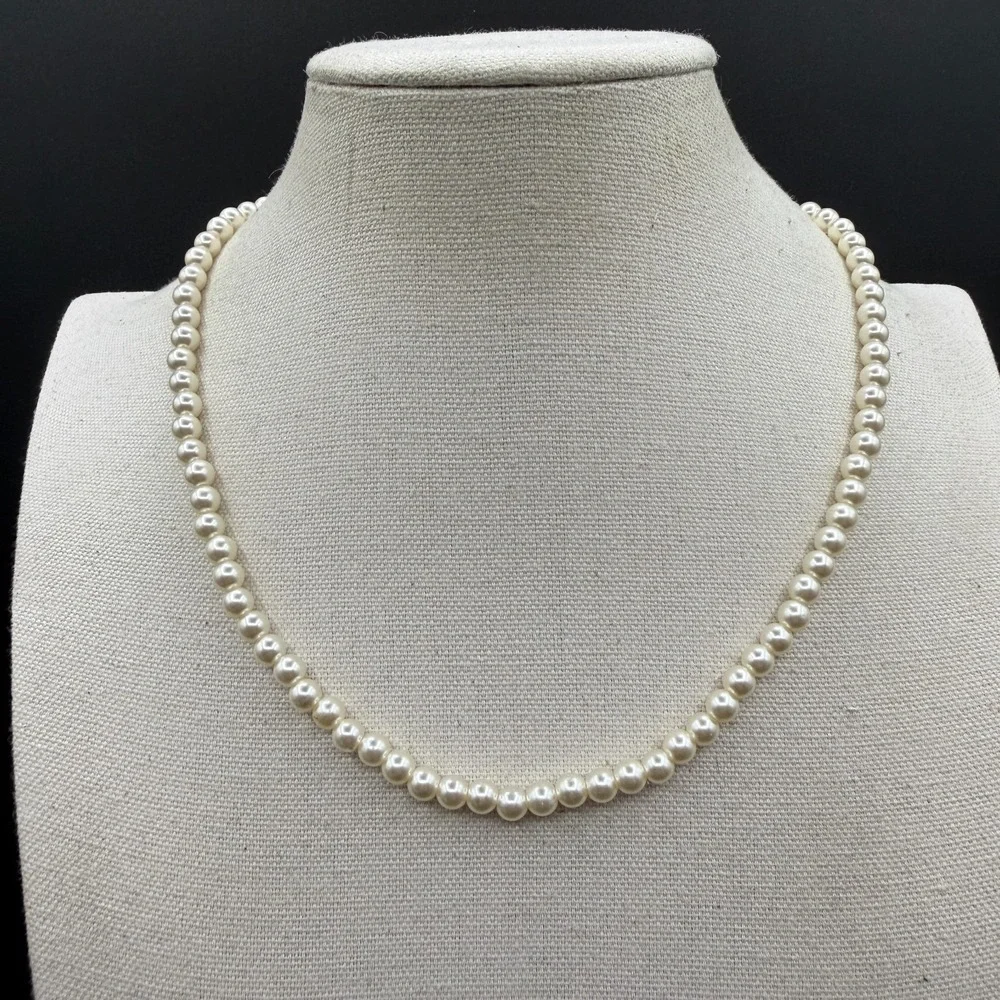 N/A elegant single